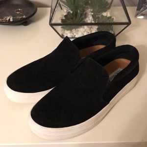 Steve Madden Platform Slip-Ons